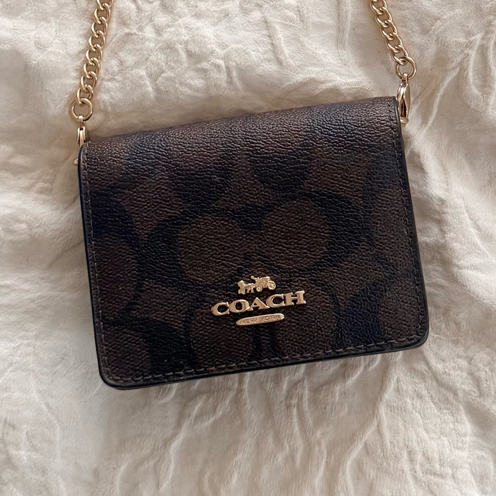 Coach Mini Chain Wallet Crossbody